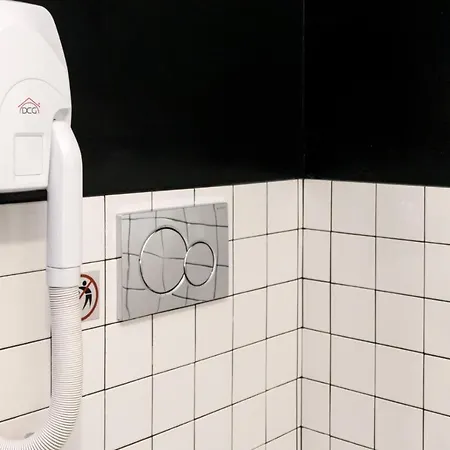 Casa Mirko - Con Stazione Ricarica Auto Elettriche Parcheggio Privato Auto Moto Biciclette Arezzo