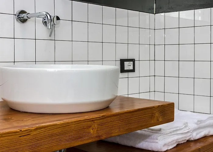Bed and breakfast Casa Mirko - Con Stazione Ricarica Auto Elettriche Parcheggio Privato Auto Moto Biciclette Arezzo