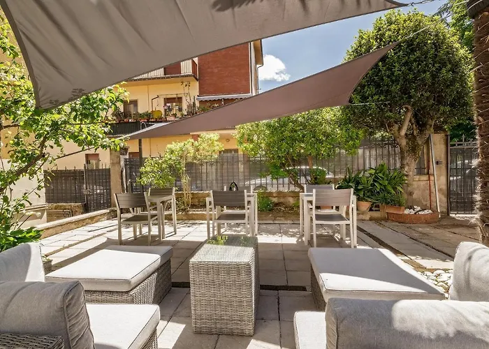 Casa Mirko - Con Stazione Ricarica Auto Elettriche Parcheggio Privato Auto Moto Biciclette 4* Arezzo